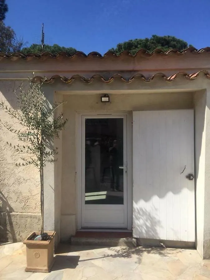 Charmante Petite Maison A L'Entree De Saint Tropez Casa de Férias